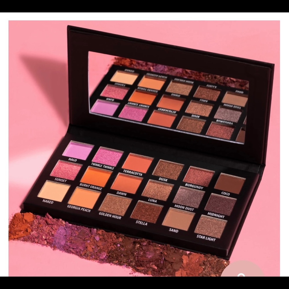 KAB Cosmetics Day & Night Eye Shadow Palette